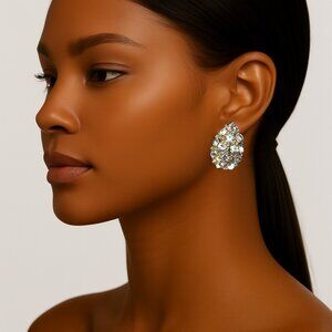 Gold-Tone Sparkle Crystal Stud Earrings – Glam Up Your Look! Perfect for Women